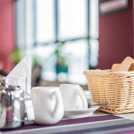 Hemak Suites Nairobi Esterno foto