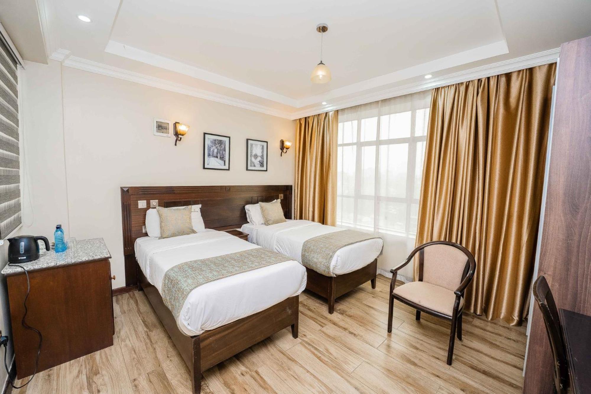 Hemak Suites Nairobi Esterno foto