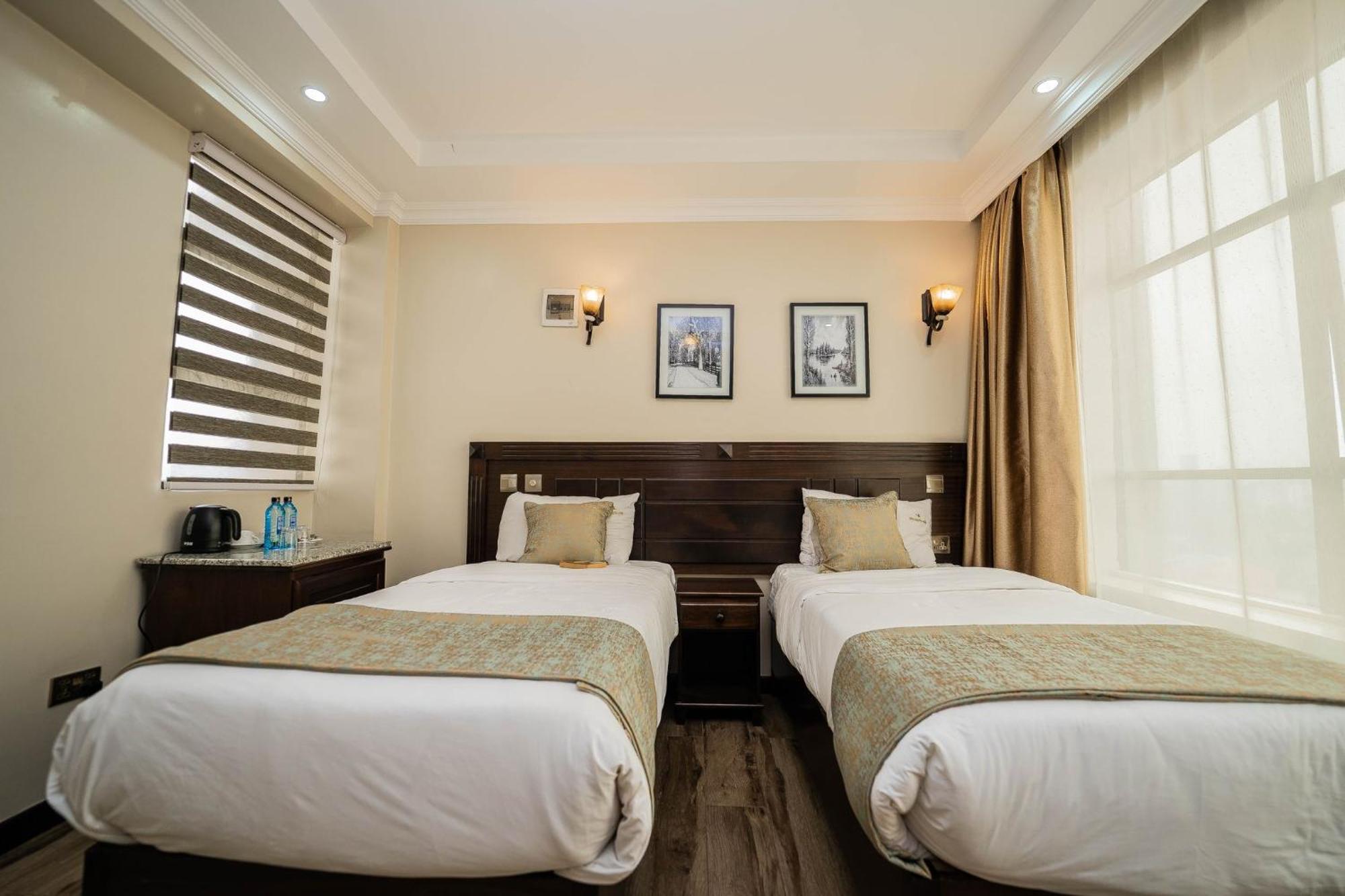 Hemak Suites Nairobi Esterno foto