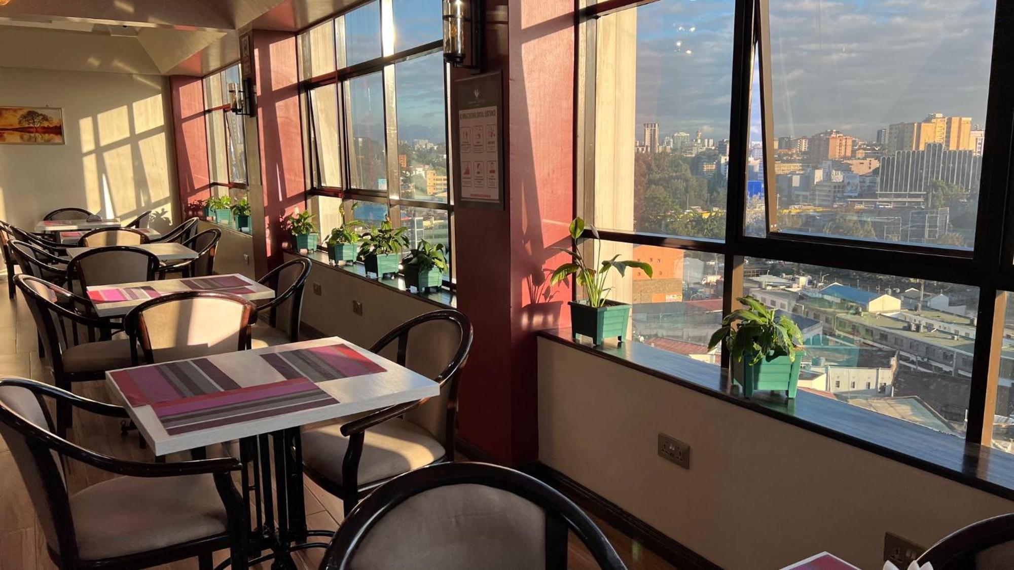 Hemak Suites Nairobi Esterno foto