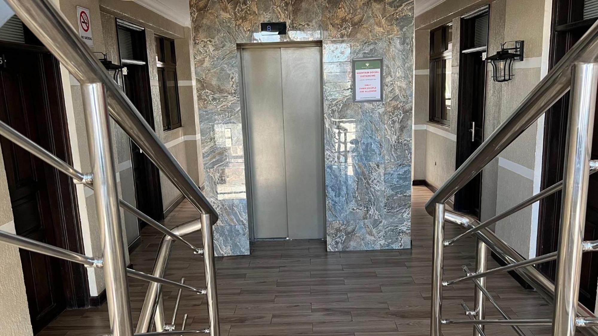 Hemak Suites Nairobi Esterno foto